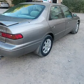 Toyota Camry 1999