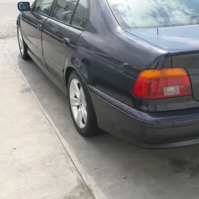 BMW E39 1999