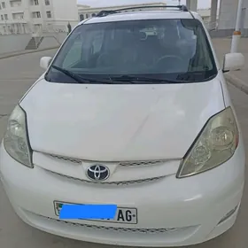 Toyota Sienna 2008