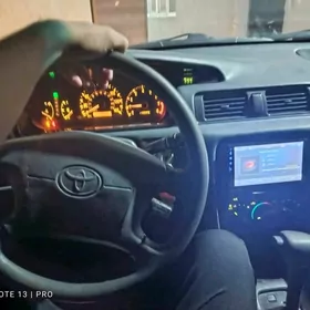 Toyota Camry 1999