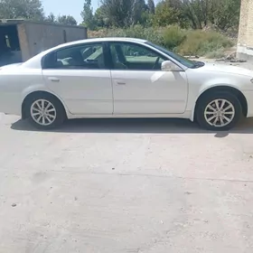 Nissan Altima 2003