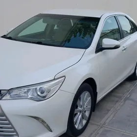 Toyota Camry 2017