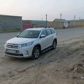 Toyota Highlander 2019