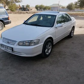 Toyota Camry 2000