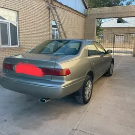 Toyota Camry 1997