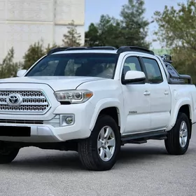 Toyota Tacoma 2016