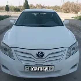 Toyota Camry 2010