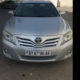 Toyota Camry 2010