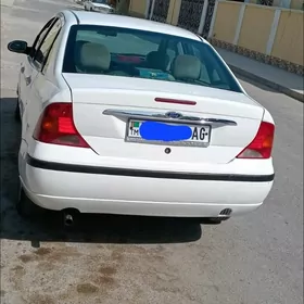 Ford Focus 2004