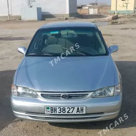 Toyota Corolla 2000