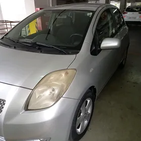 Toyota Yaris 2008