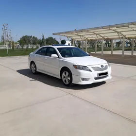 Toyota Camry 2011