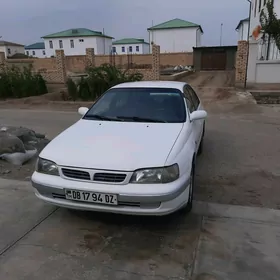 Toyota Carina 1995