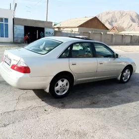 Toyota Avalon 2003