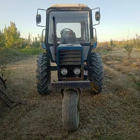 MTZ 80 2000