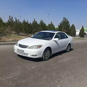 Toyota Camry 2004