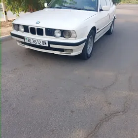 BMW 525 1989