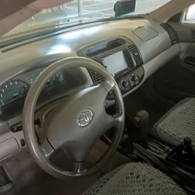 Toyota Camry 2003