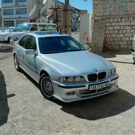 BMW E39 2001