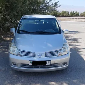 Nissan Versa 2010