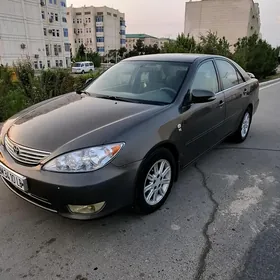 Toyota Camry 2005