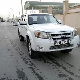 Toyota Hilux 2010