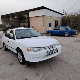 Toyota Corolla 2000