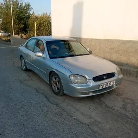 Hyundai Sonata 1998