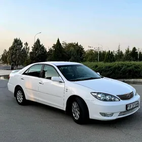 Toyota Camry 2005