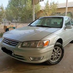 Toyota Camry 2001