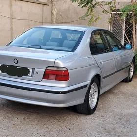 BMW 528 2000