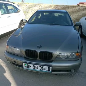 BMW E39 2003