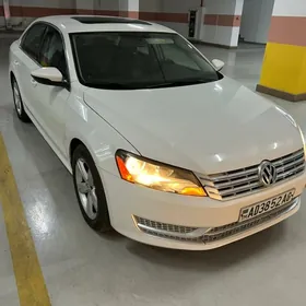 Volkswagen Passat 2012