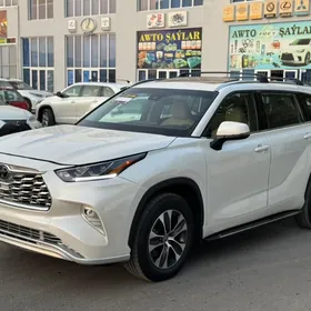 Toyota Highlander 2020