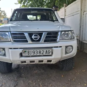 Nissan Patrol 1999