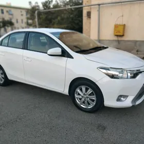 Toyota Yaris 2017