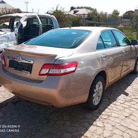 Toyota Camry 2010