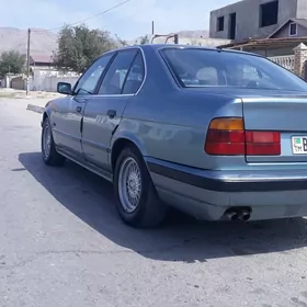 BMW 5 Series Gran Turismo 1989