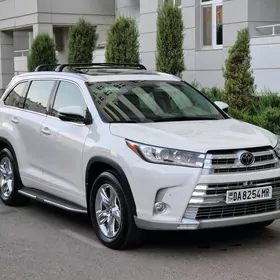 Toyota Highlander 2017