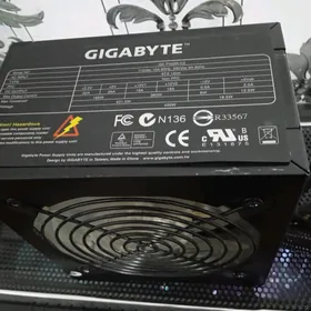 Gigabyte 450 watt