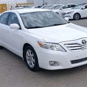 Toyota Camry 2010