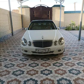 Mercedes-Benz E350 2006