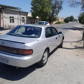 Toyota Camry 1992