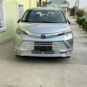 Toyota Sienna 2023