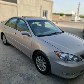 Toyota Camry 2004