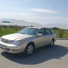 Toyota Avalon 2001