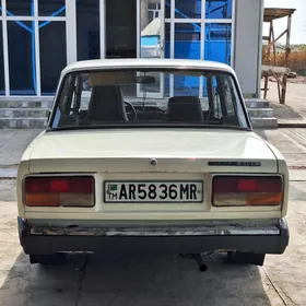 Lada 2107 2000