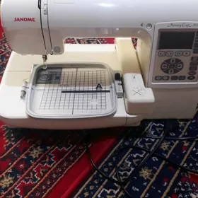 Janome 200 E