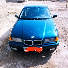 BMW 320 1992