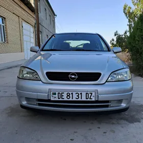 Opel Astra 2002